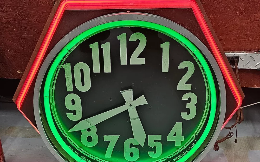 1930-40s Neon Products Clock
