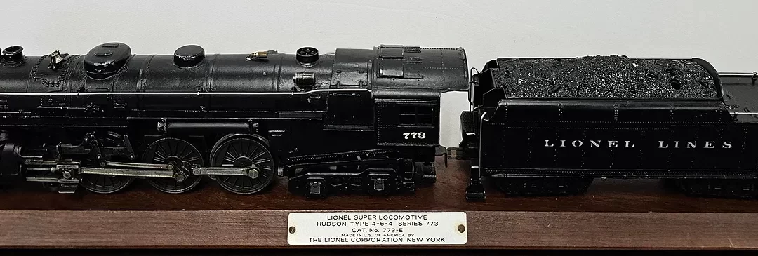 Lionel 1950 Post War 773 Hudson & Tender W/Display